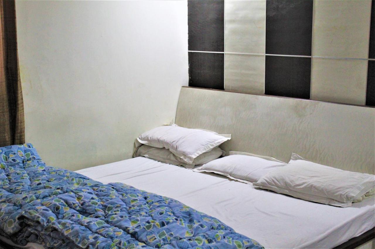 Central Guest House , Walk In Dargah & Markaz ニューデリー エクステリア 写真