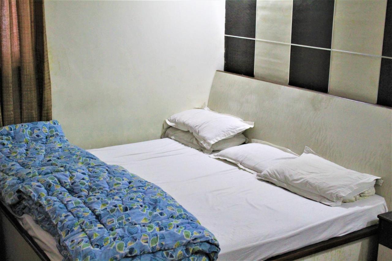 Central Guest House , Walk In Dargah & Markaz ニューデリー エクステリア 写真