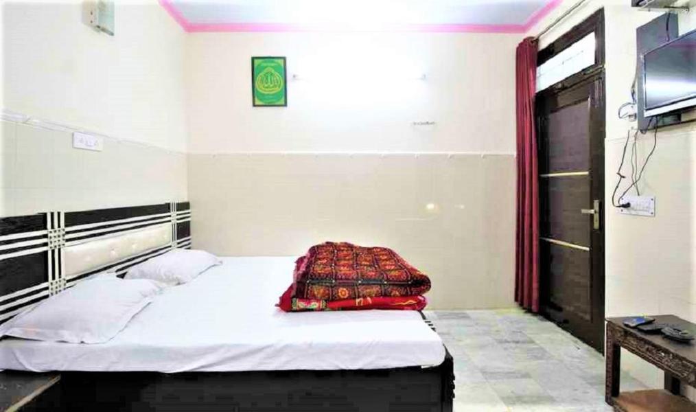 Central Guest House , Walk In Dargah & Markaz ニューデリー エクステリア 写真