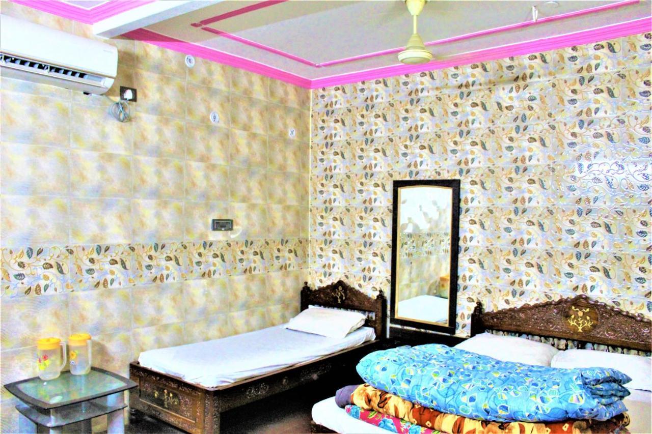 Central Guest House , Walk In Dargah & Markaz ニューデリー エクステリア 写真
