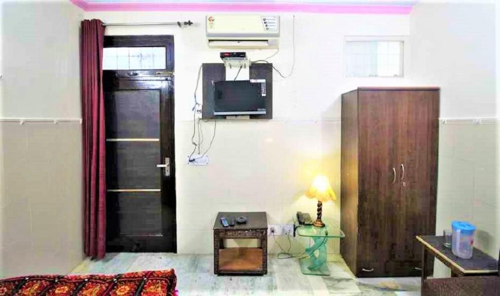 Central Guest House , Walk In Dargah & Markaz ニューデリー エクステリア 写真