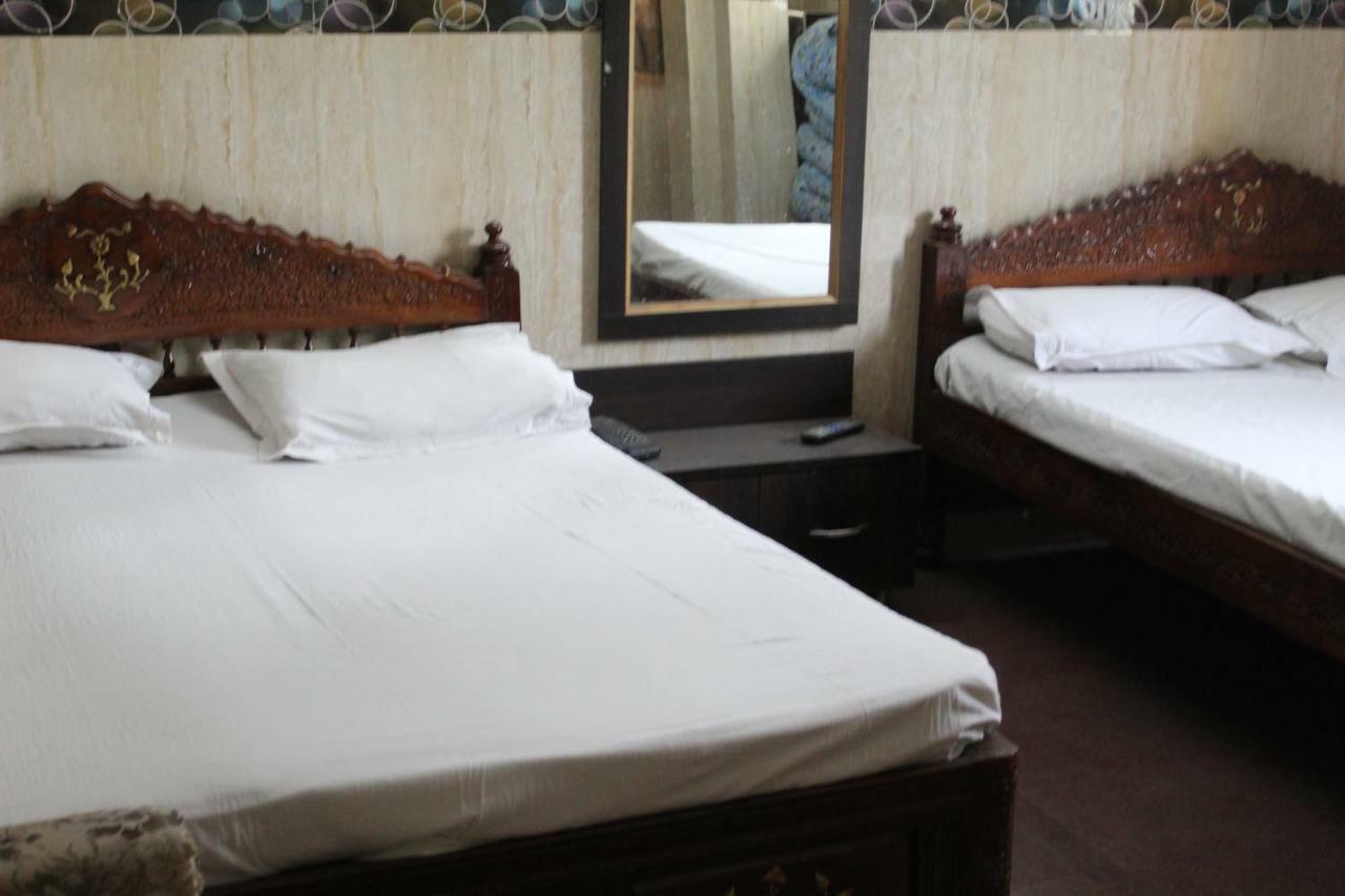 Central Guest House , Walk In Dargah & Markaz ニューデリー エクステリア 写真